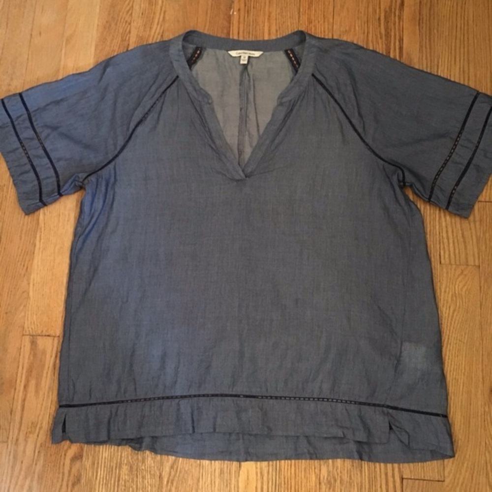 V-neck Calvin Klein blouse